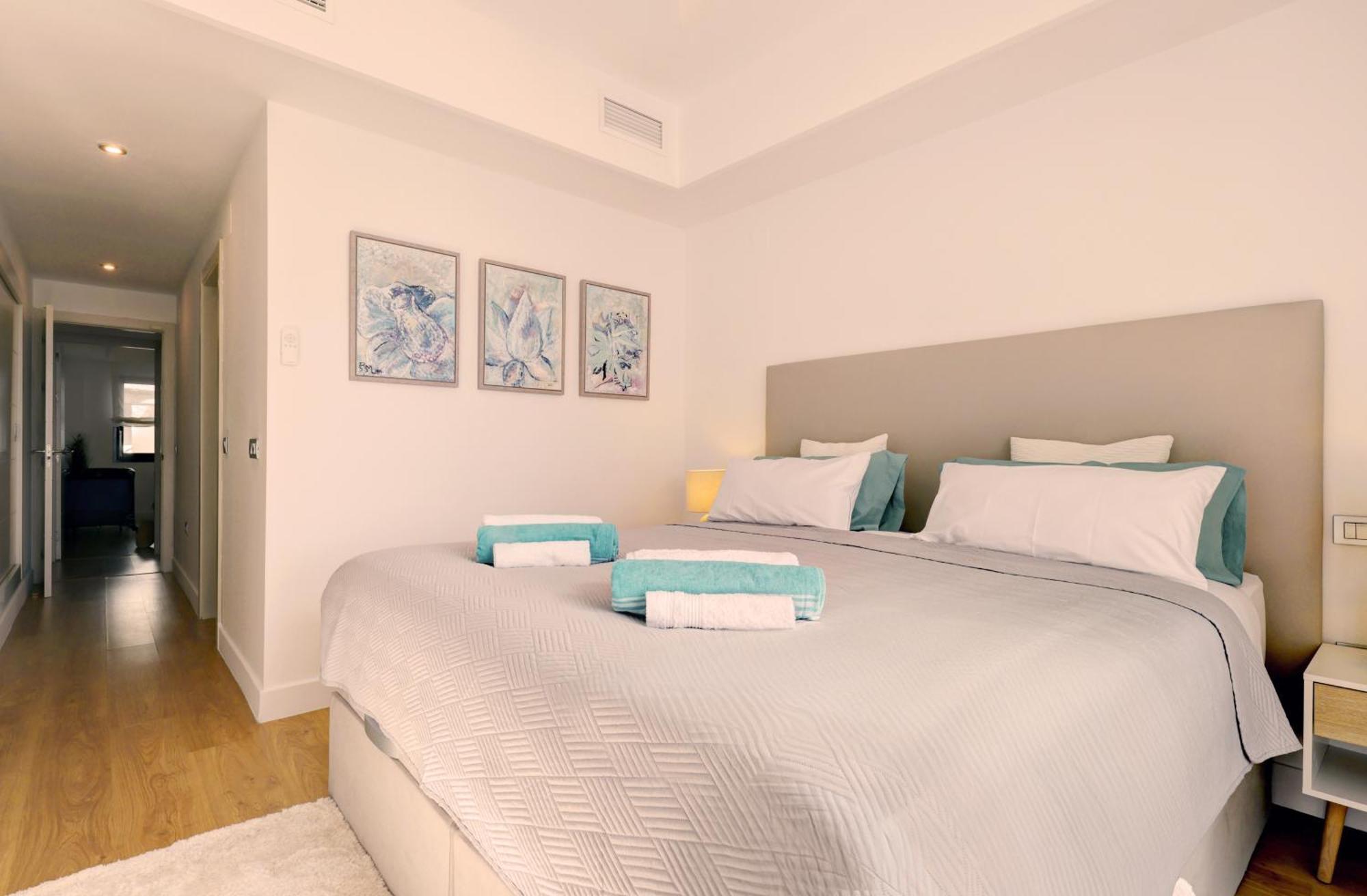 Sunrise Beach Front - Casares Del Mar Екстериор снимка