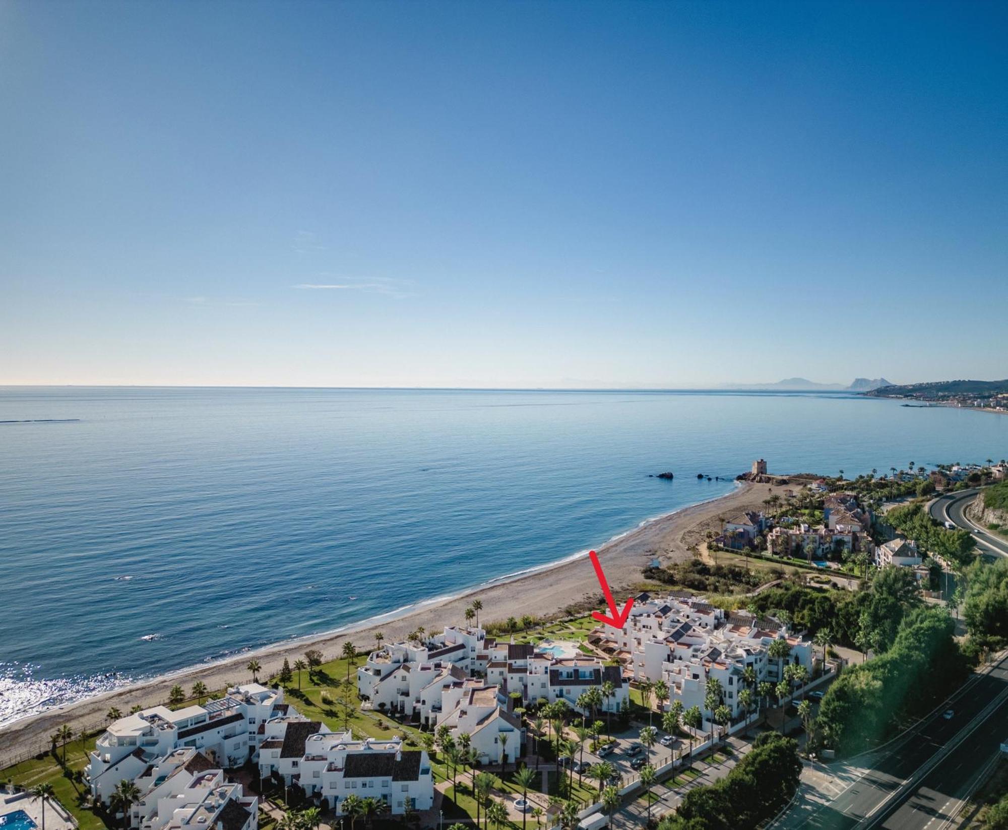 Sunrise Beach Front - Casares Del Mar Екстериор снимка